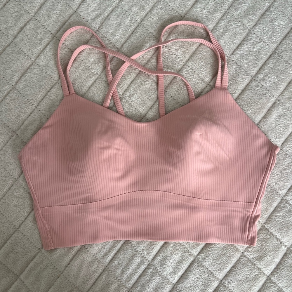 Lululemon like a cloud bra